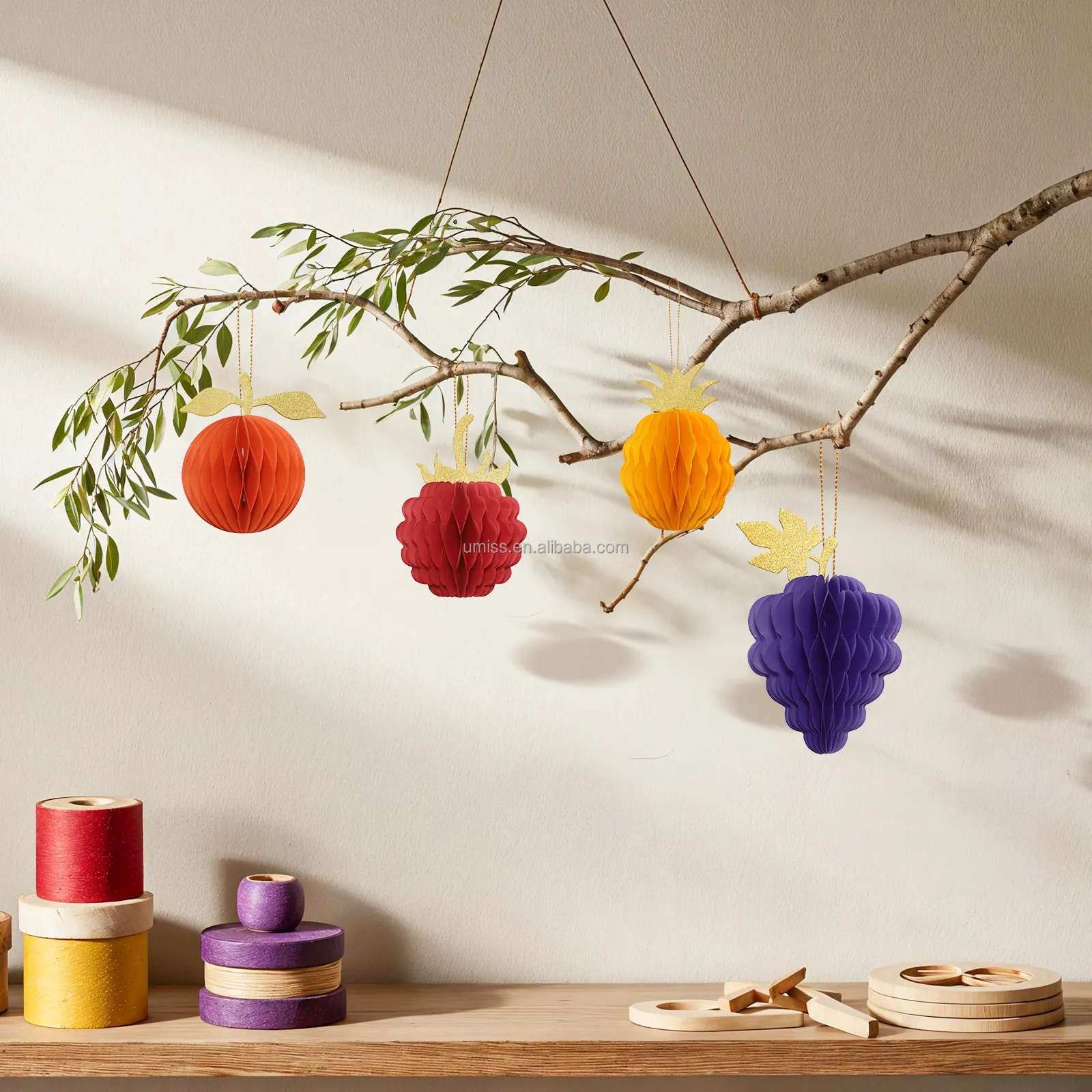 Eco-friendly paper fruit with magnet for home decorations