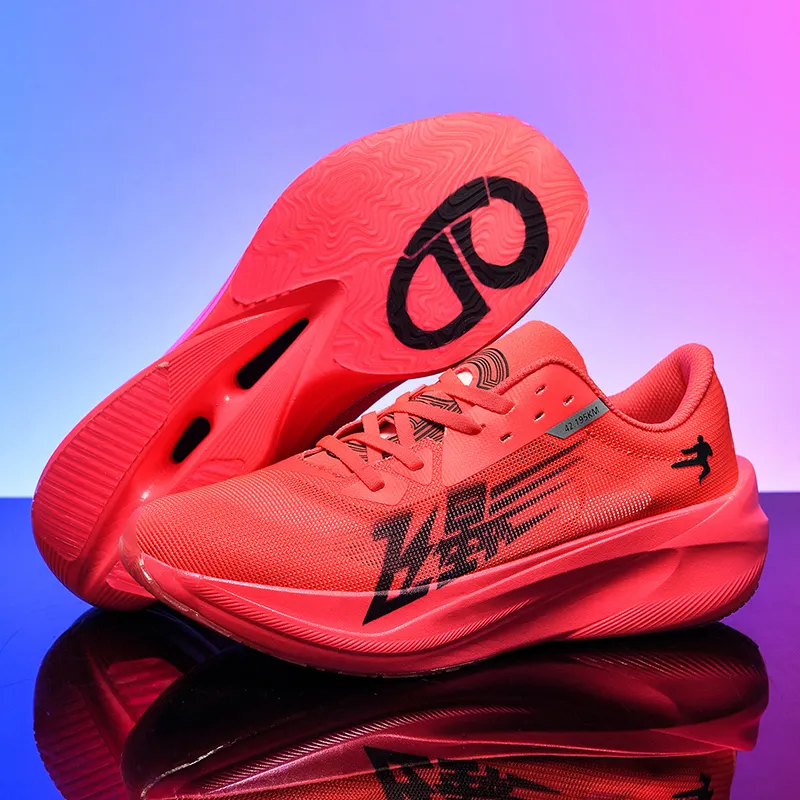 Factory Wholesale Unisex Running Shoes Lightweight Jogging Fashion Sports Shoes Casual Carbon Fiber Shoes Training Sneakers