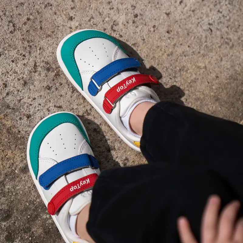 2025 Trending Wholesale Custom Design Barefoot Sports Sneaker for Kids Wide Toe Box Zero Drop Boys and Girls Running Shoes