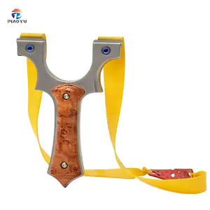 Stainless Steel High Quality Slingshot Hunting Slingshot Outdoor Shooting Slingshot Equipment with Rubber Band