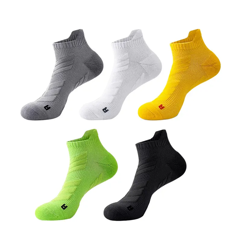 Popular High Quality New Design Premium Cotton Breathable Thick Cushioned White Thick Sports Bamboo Socks for Winter