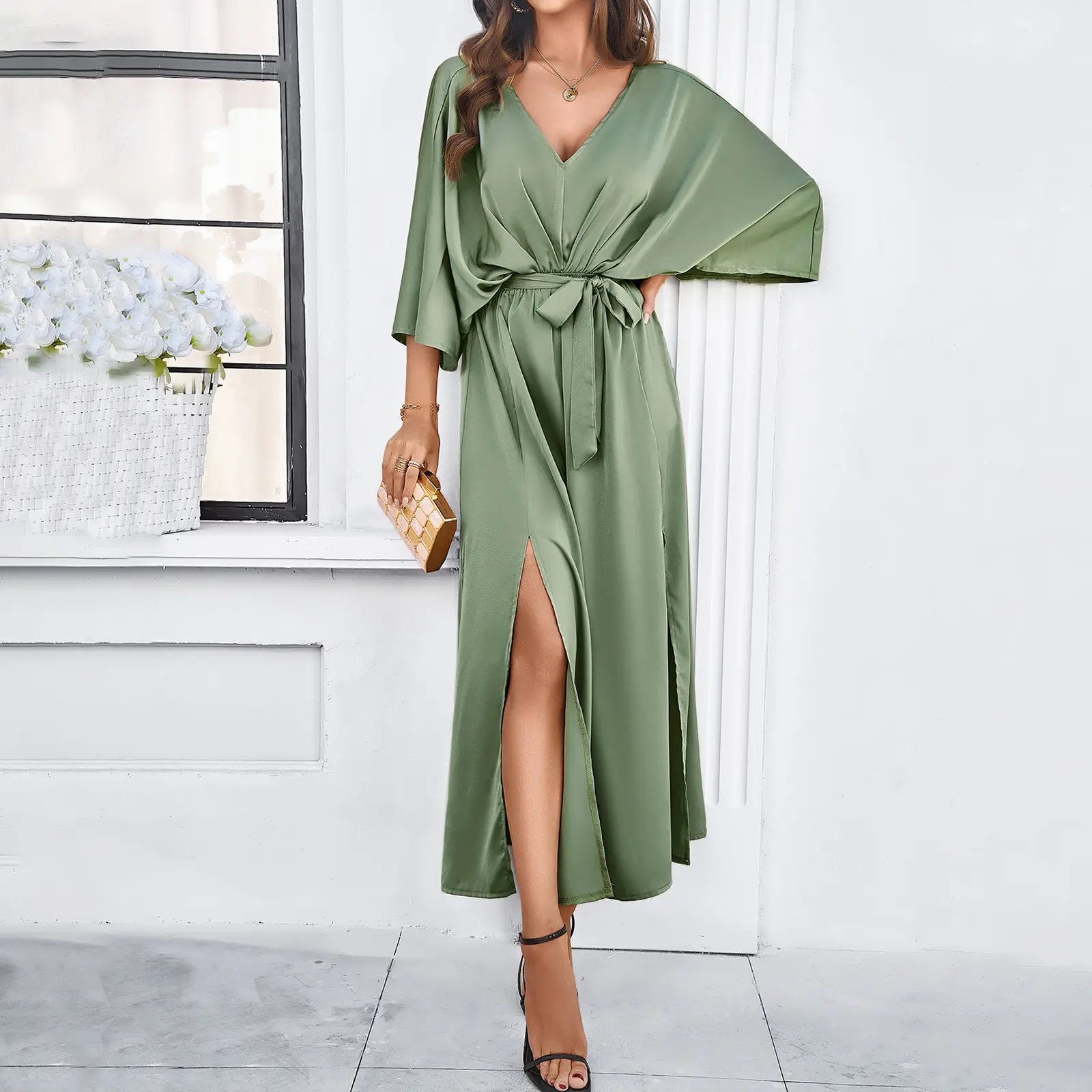 New Autumn Women's Dress Features an Elegant and Stylish High-waisted V-neck Loose Dress That Is Both Fashionable and Versatile