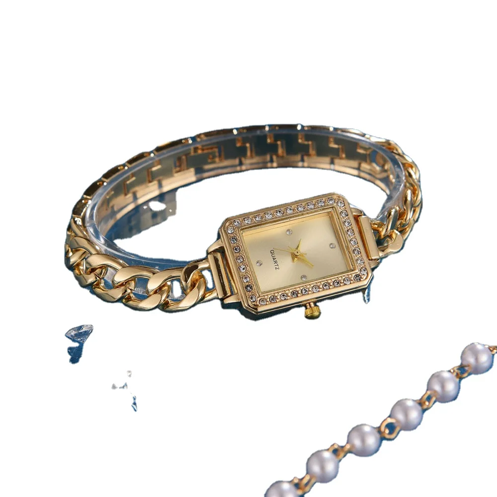 2023 Watches Alloy Strap Quartz Wristwatches Qualities