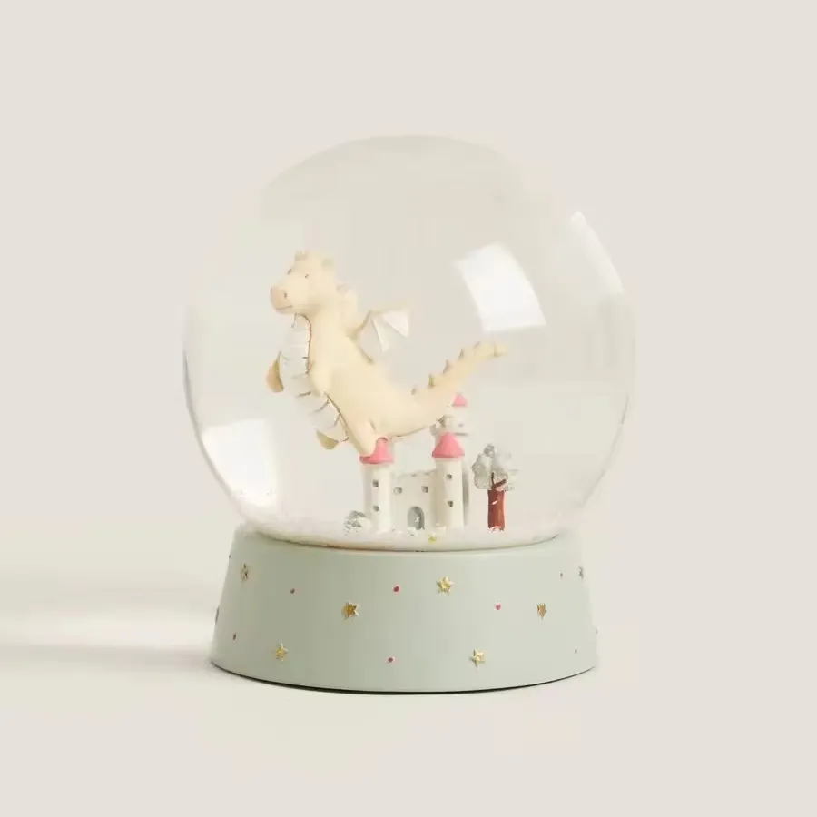 Wholesale Custom Resin Craft Cute Design Dragons and Dream Castles Snow Globe Customized for Home Decoration