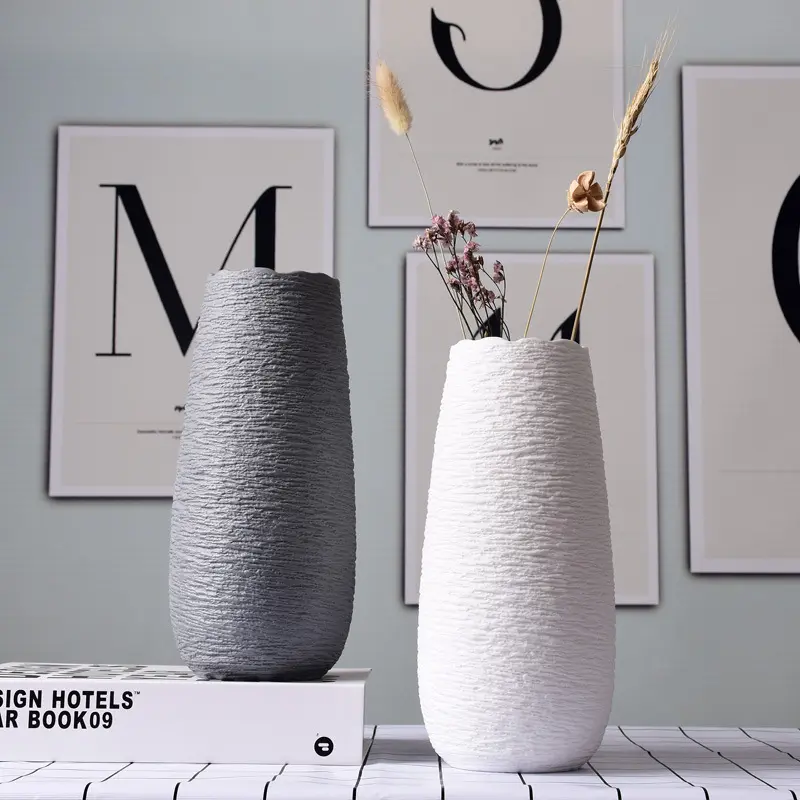 Home Decor INS Style White Ceramic Vase Ornament Dried Flower Arrangement for Living Room Decoration