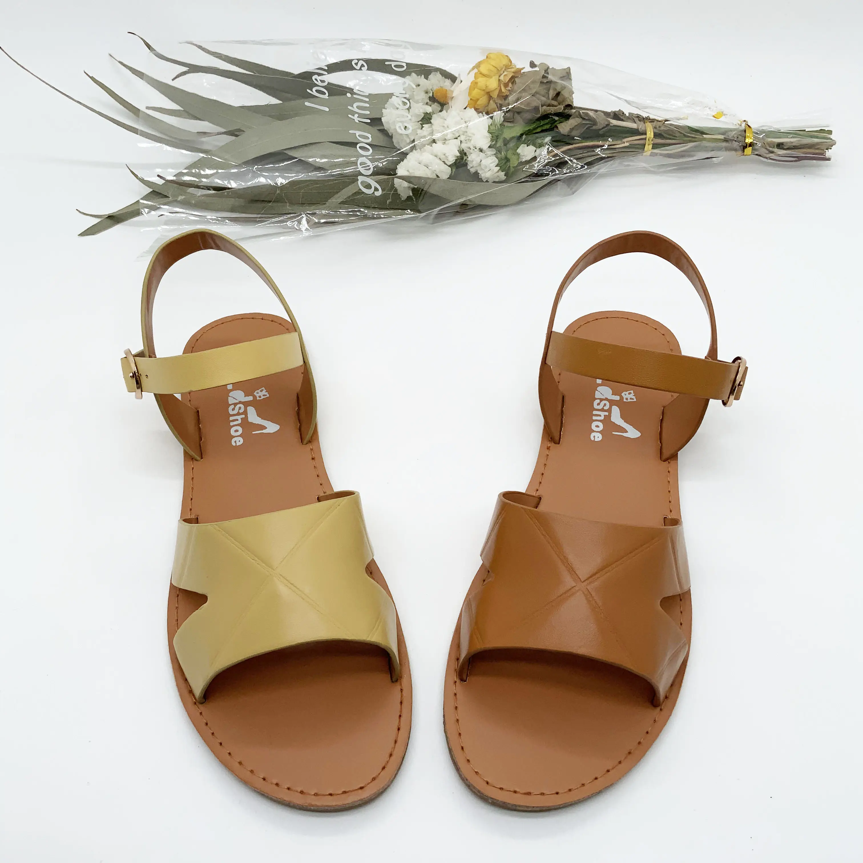 2025 New Women's Open-Toe Flat Beach Sandals, Non-Slip, Quick-Drying Vacation Sandals, Wholesale for Foreign Trade